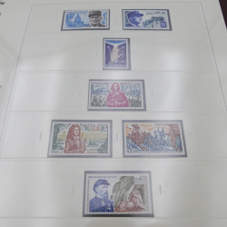 Collection timbres de France 1970-1977 neuf** complète en album Safe.