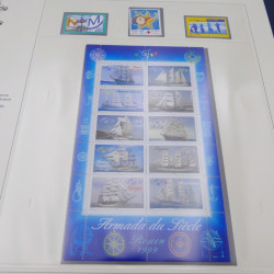 Collection timbres de France 1998-2001 neuf** complète en album Safe.