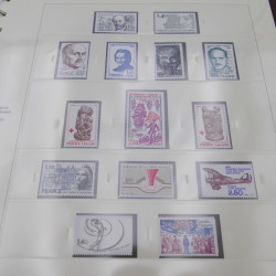 Collection timbres de France 1978-1984 neuf** complète en album Safe.