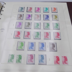 Collection timbres de France 1978-1984 neuf** complète en album Safe.