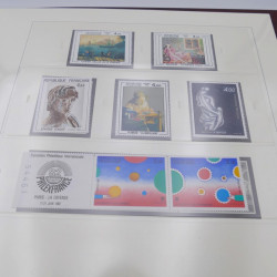 Collection timbres de France 1978-1984 neuf** complète en album Safe.