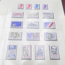 Collection timbres de France 1978-1984 neuf** complète en album Safe.