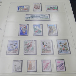 Collection timbres de France 1992-1997 neuf** complète en album Safe.