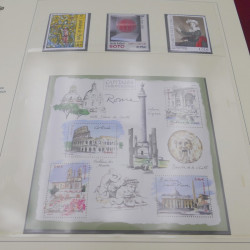 Collection timbres de France 2002-2004 neuf** complète en album Safe.