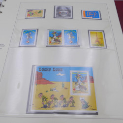 Collection timbres de France 2002-2004 neuf** complète en album Safe.