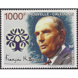 François Mitterrand timbre de Nouvelle Calédonie N°725 neuf**.