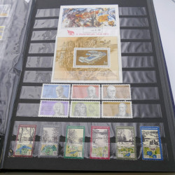 Collection timbres d'Allemagne de l'Est 1977-1989 neuf** en 2 albums.