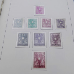 Collection timbres d'Autriche neuf** 1945-1973 en album Leuchtturm.