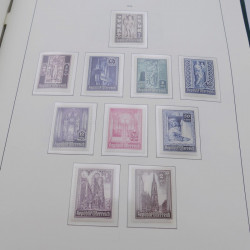 Collection timbres d'Autriche neuf** 1945-1973 en album Leuchtturm.