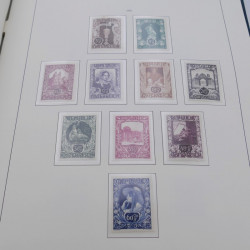 Collection timbres d'Autriche neuf** 1945-1973 en album Leuchtturm.