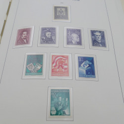 Collection timbres d'Autriche neuf** 1945-1973 en album Leuchtturm.