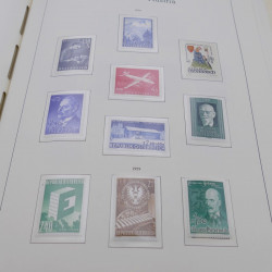 Collection timbres d'Autriche neuf** 1945-1973 en album Leuchtturm.