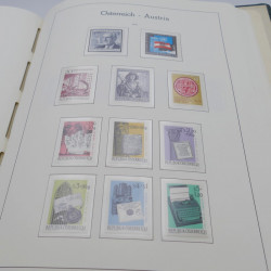 Collection timbres d'Autriche neuf** 1945-1973 en album Leuchtturm.