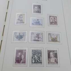 Collection timbres d'Autriche neuf** 1945-1973 en album Leuchtturm.