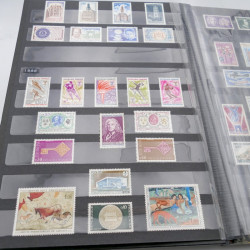 Collection timbres de France 1967-1983 neuf** en un album.