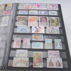 Collection timbres de France 1967-1983 neuf** en un album.