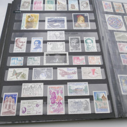 Collection timbres de France 1967-1983 neuf** en un album.