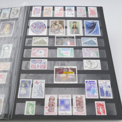 Collection timbres de France 1967-1983 neuf** en un album.