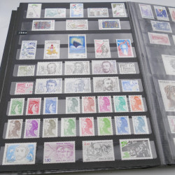 Collection timbres de France 1967-1983 neuf** en un album.