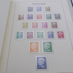 Collection timbres de Sarre 1947-1958 complet en album Leuchtturm.