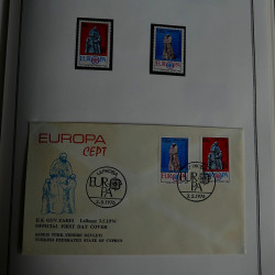 Collection historique des timbres Europa 1976-1979 en album Cérès.